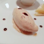カフェ セキミヤ - ナッツのアイス