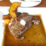 葡萄の花 - 和牛のステーキ