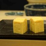 鮨處やまだ - 冷えても柔らかい卵焼き