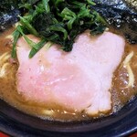 ラーメン 環2家 - スモークのチャーシューは美味しかったです。