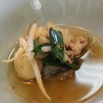 新京 - にんにくと肉とニラともやし