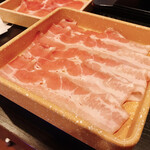 しゃぶ葉 - 三元豚食べ放題コース（税込1,539円）／三元豚バラ肉