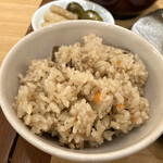 とんかつ玉藤 - 炊き込みごはん