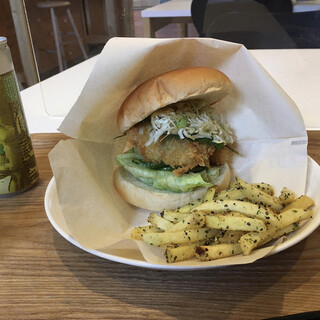 なんでき食堂_1