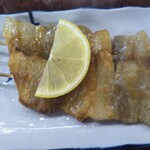 鶴亀 - 豚バラ２本 280円(税込)(2021年12月28日撮影)