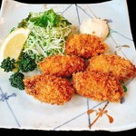 Fried oysters (5 pieces with salad)