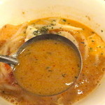ラオパサ - ココナッツ風味のカレースープ