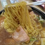 中華料理 天山 - うま煮そば750円(税込)
            麺が1.5~2玉程入っている上、野菜がこれでもかという位入ってます！
            餡がかかってていて優しい味なんだけど薄くなく、うま煮と言う言葉がピッタリの野菜とお肉の旨味たっぷりです