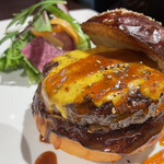 Luxe Burgers & Sunny'S Table - 