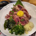 くり山 - ・鶏レバ刺し(ニンニク醤油)
            うんまっ｡:+((*´艸`))+:｡
            これは絶対に頼むべき逸品だわ★