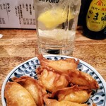 秋元屋 - チーズ揚げに合います