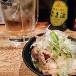 秋元屋 - 鉄板の煮込み