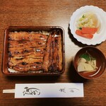 廣川 - 特上鰻重　3,500円
      肝吸、お新香付き