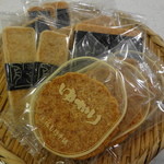 坂角総本舗 - 料理写真:香ばしいゆかり♪