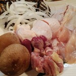 名古屋めし なご鶏 - やわらか国産鶏水炊き鍋