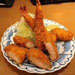 Tonkatsu Katsuraku - 