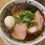 setouchi noodle ねいろ屋 - 瀬戸内しょうゆラーメン（930円）＋讃岐コーチンの味玉（150円）