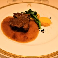 アピシウス - 和牛ほほ肉のミジョテ　アマンティリャード風味のリヨネーズソース