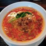 龍潭酒家 - 赤担々麺