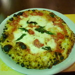 マルゲリータ コン モッツァレラ ディ 吉田