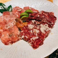 焼肉 龍園 西中洲店 - 塩麹タン、塩麹ハラミ