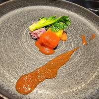 傳火 鉄板焼 - 河豚入りクリームコロッケ　トマトペルノーソース 