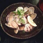 Steamed clams with sake