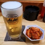 鶴餃子 - 生とキムチ美味い！！