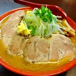 味噌らーめん くまおやじ - 