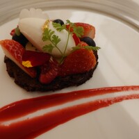 フランス料理 ル・トリアノン - 