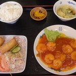 台湾料理天龍 - 海老チリ＆春巻き定食