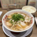 二両半 - ラーメン定食　750円