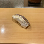 鮨 やすみつ - 小肌