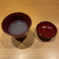 鮨 やすみつ - 牡蠣の出汁