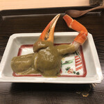 片折 - 金石港 加納蟹 蟹味噌しゃぶしゃぶ 
      →続いては巨大加納蟹の甲羅にたっぷりと味噌が入った状態で現れました(^^)そして更に綺麗に殻を取られた蟹脚身も登場！という事は蟹味噌しゃぶしゃぶです( ˆoˆ )