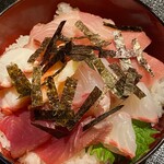 Monzen - 海鮮丼アップ