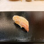 すし 良月 - 今治産の鯛