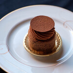 エーグルドゥース - ドゥーブルショコラ55（580円）