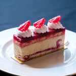 エーグルドゥース - アールグレイフランボワーズ（560円）