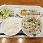 アオザイ - Cランチ