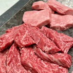 本格肉料理 丸小 - 