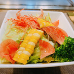 神戸ステーキハウス 和豪 - サラダもシャキシャキ旨し^ - ^