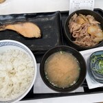 Yoshinoya - 