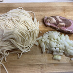 ヌードル＆スパイスカレー 今日の1番 - 