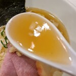 中華ソバ 篤々 - スープ