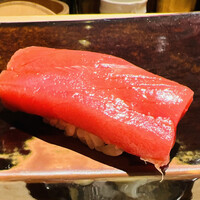 鮨 りんだ - 赤身の漬け