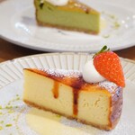 ハナツムリ - 【2021.12】焼き芋ブリュレのチーズケーキ(460円+税)