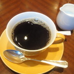 クロスダイン - お代わりできるコーヒー（９３５円）