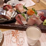 Sakana To Sake Hanatare - 