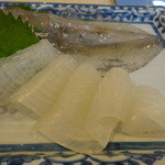 博多料亭 稚加榮 - 甘くて美味しい槍烏賊のお刺し身